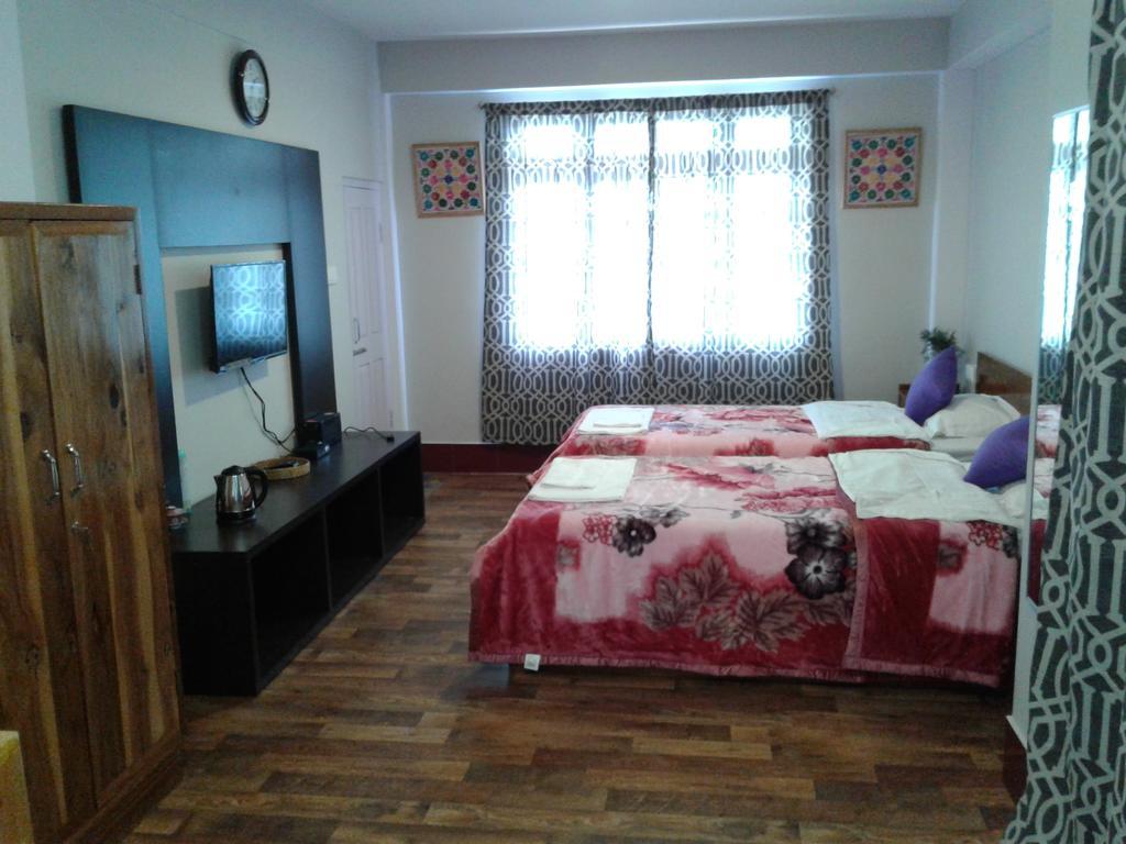 Aapas Residency Hotel Kalimpong Ngoại thất bức ảnh