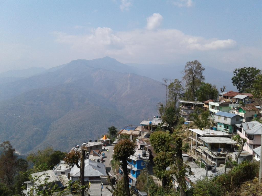 Aapas Residency Hotel Kalimpong Ngoại thất bức ảnh