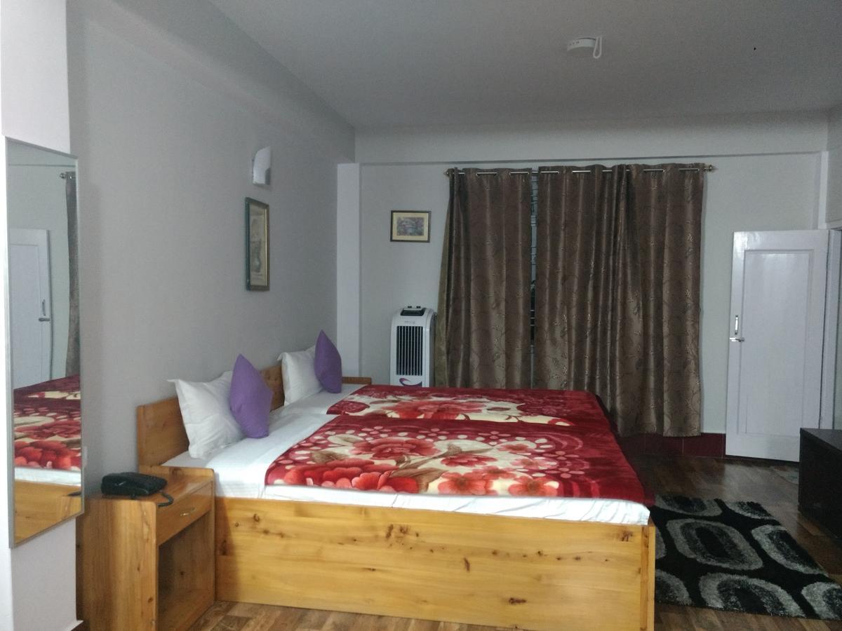 Aapas Residency Hotel Kalimpong Ngoại thất bức ảnh