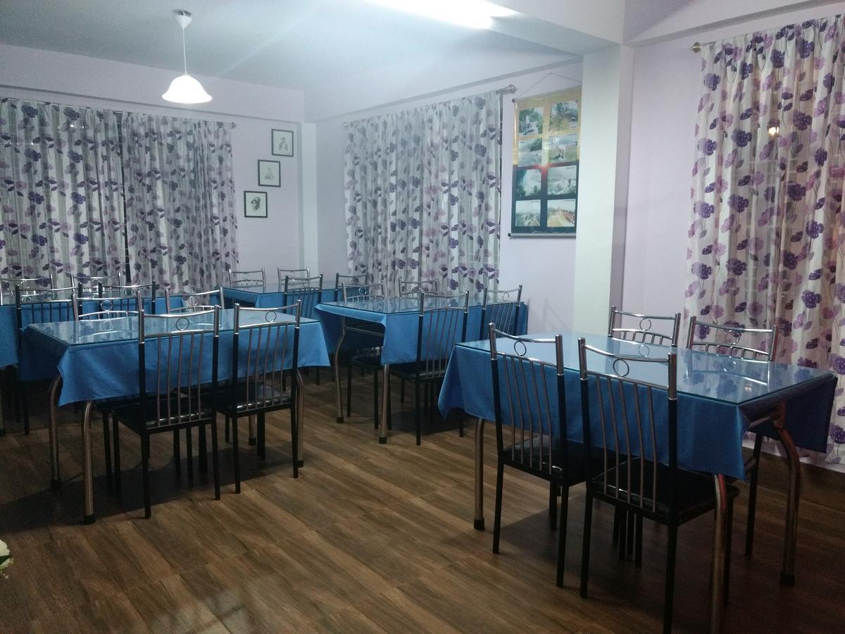 Aapas Residency Hotel Kalimpong Ngoại thất bức ảnh