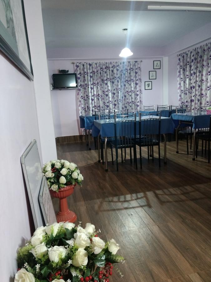 Aapas Residency Hotel Kalimpong Ngoại thất bức ảnh
